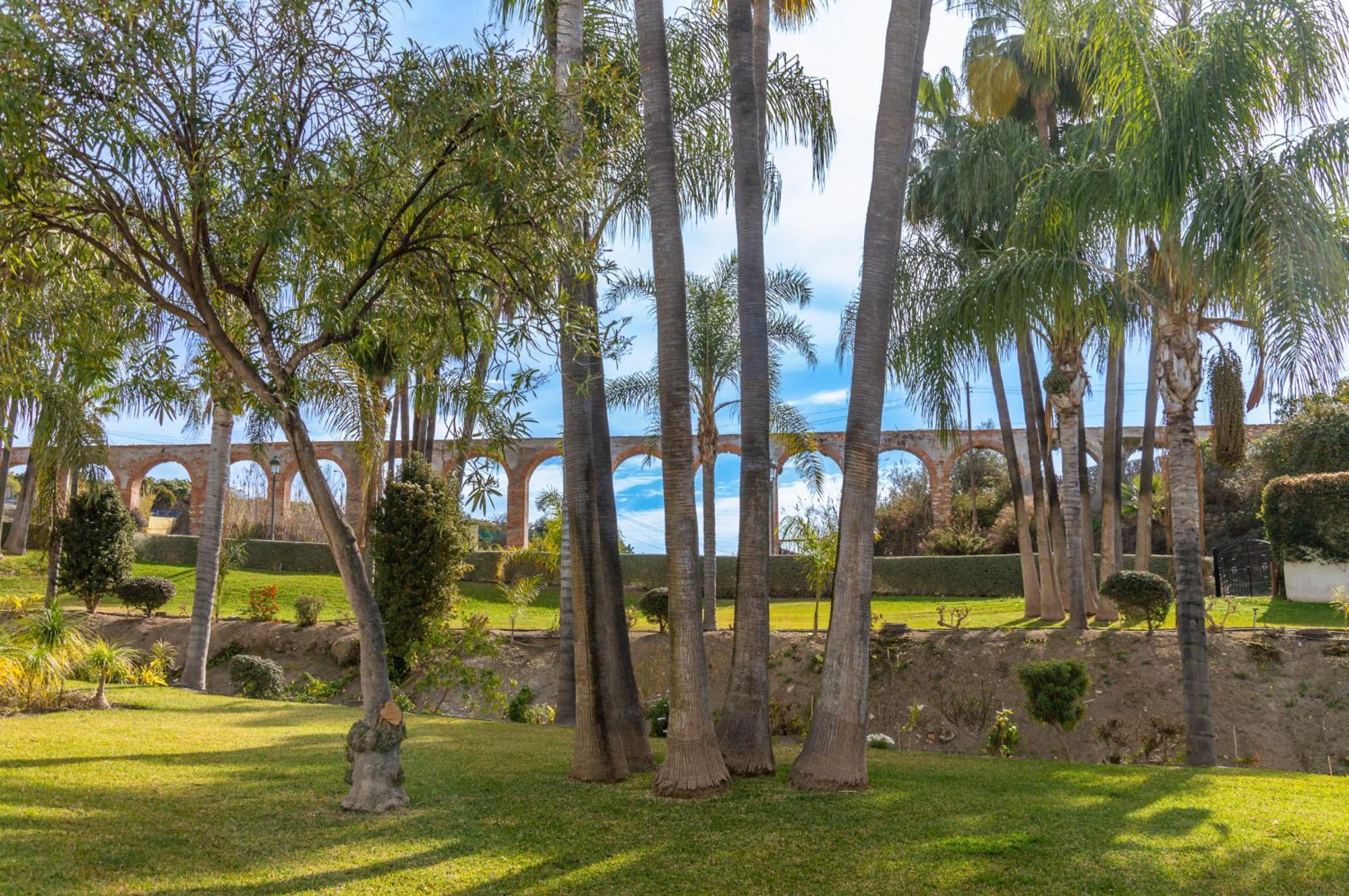 Tetuan 11 Oasis Apartment Nerja