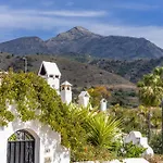 Tetuan 11 Oasis Properties